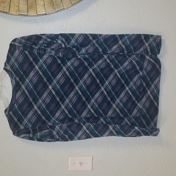 Allen B Sweater - Picture 2 of 4